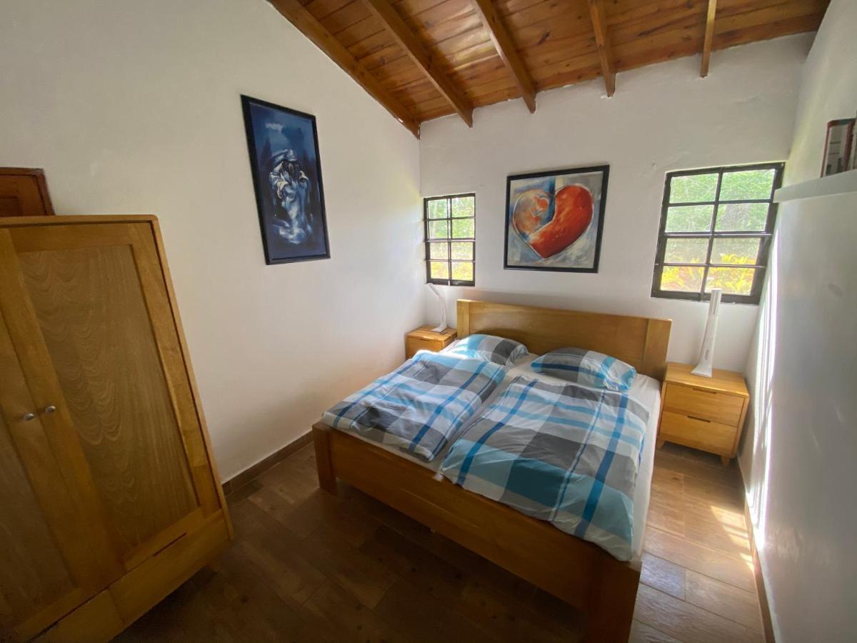 Gaestezimmer In Der Villa Zimmer คาราวากวา ภายนอก รูปภาพ