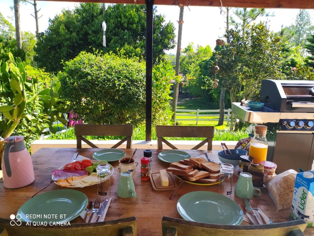 Gaestezimmer In Der Villa Zimmer คาราวากวา ภายนอก รูปภาพ